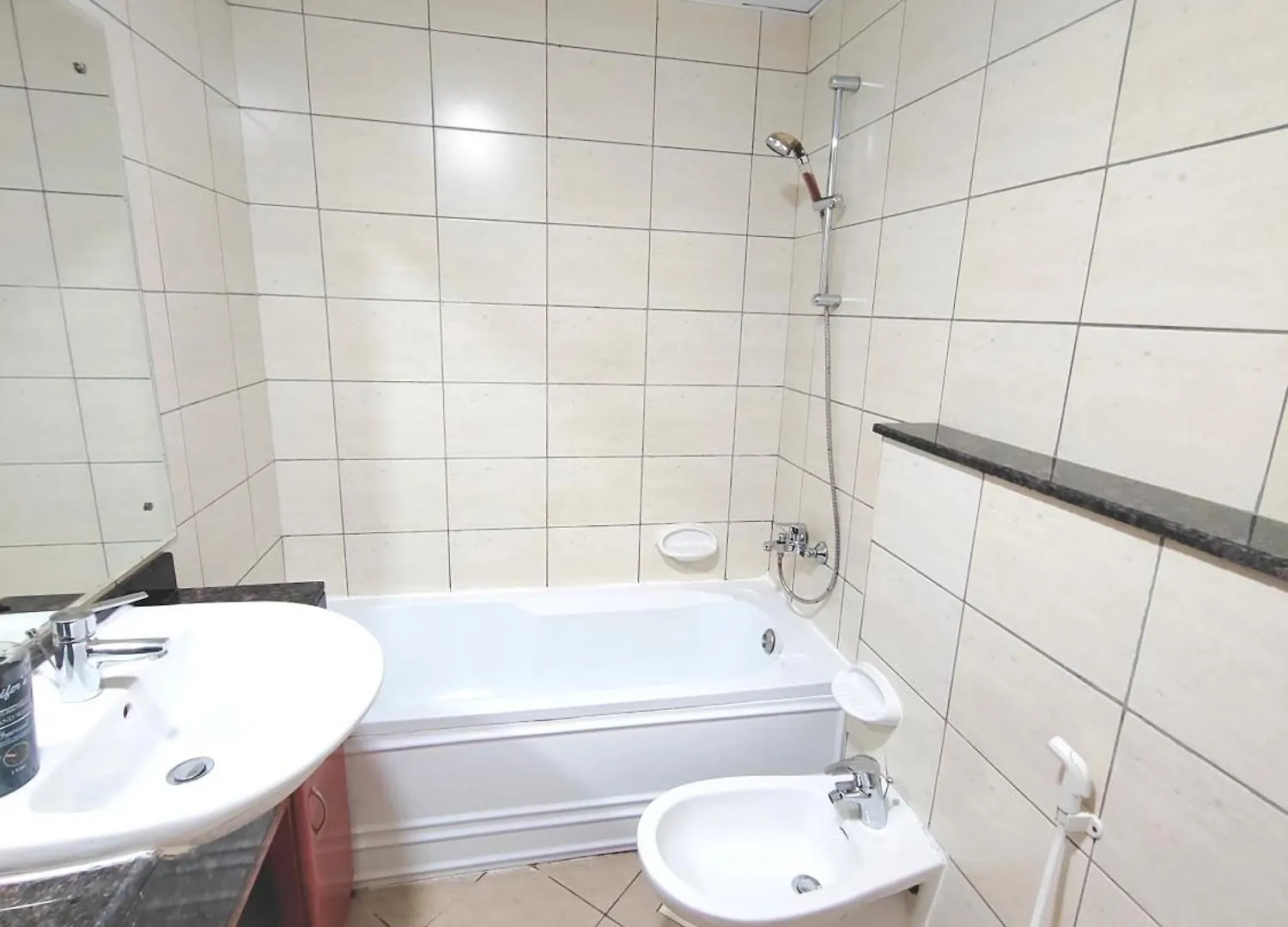 Homestay Private Master Room Marina Beach Next To Marriott Dubai